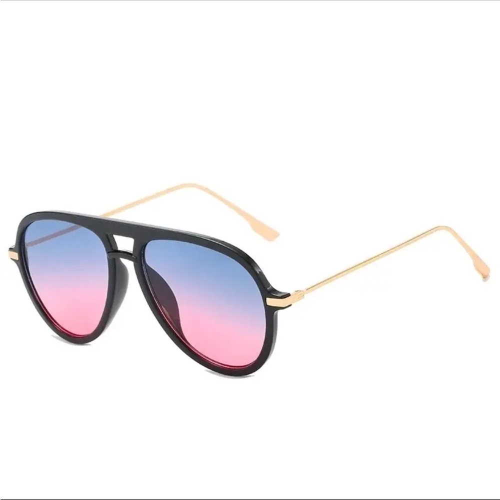 Unisex Black Frames Pilot Shield Sunglasses - Picture 2 of 4